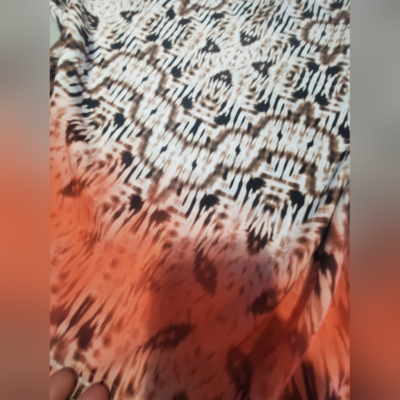 NWOT AUDREY & CELINE Jolie blouse estivale à manches courtes, motifs originaux - Picture 5 of 7